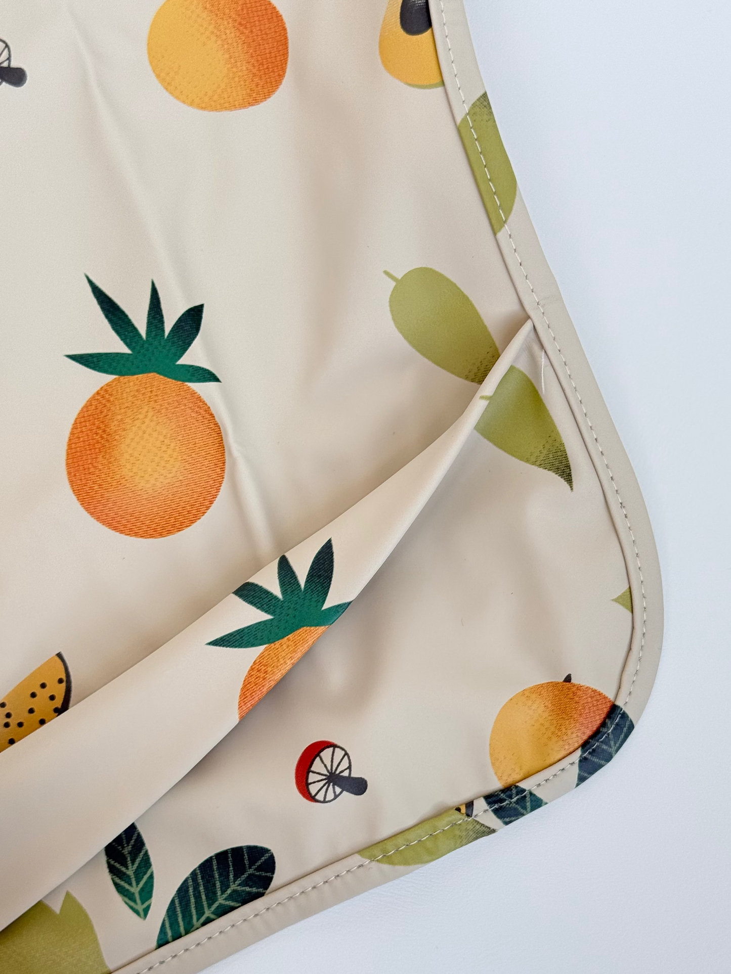 Waterdichte slab met mouwen “zomerfruit”